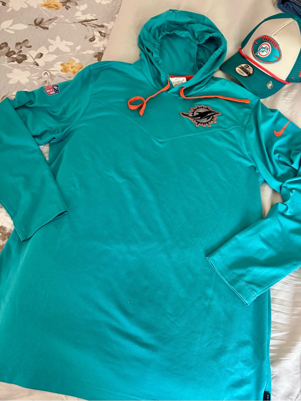 NFL Miami Dolphins Nike Dri-Fit Hoodie Size Medium & New Era 9Forty Snapback Cap - Picture 2 of 14